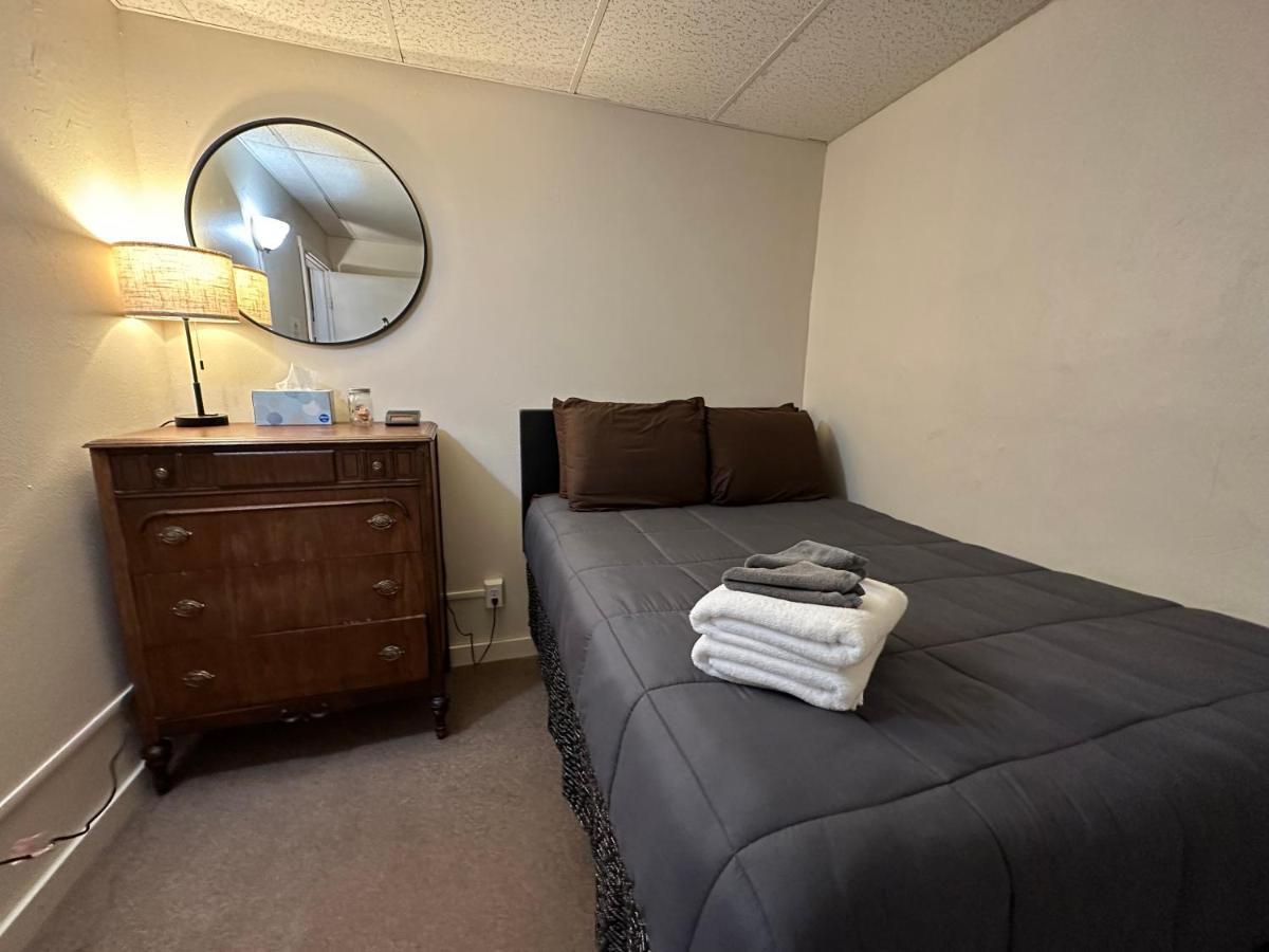 Inn The Clouds Hostel & Inn Leadville Bilik gambar